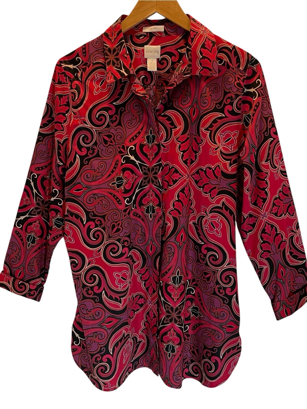 Chico's Paisley Medallion Red  Black Button-Up Shirt Tunic Blouse No Iron Size L